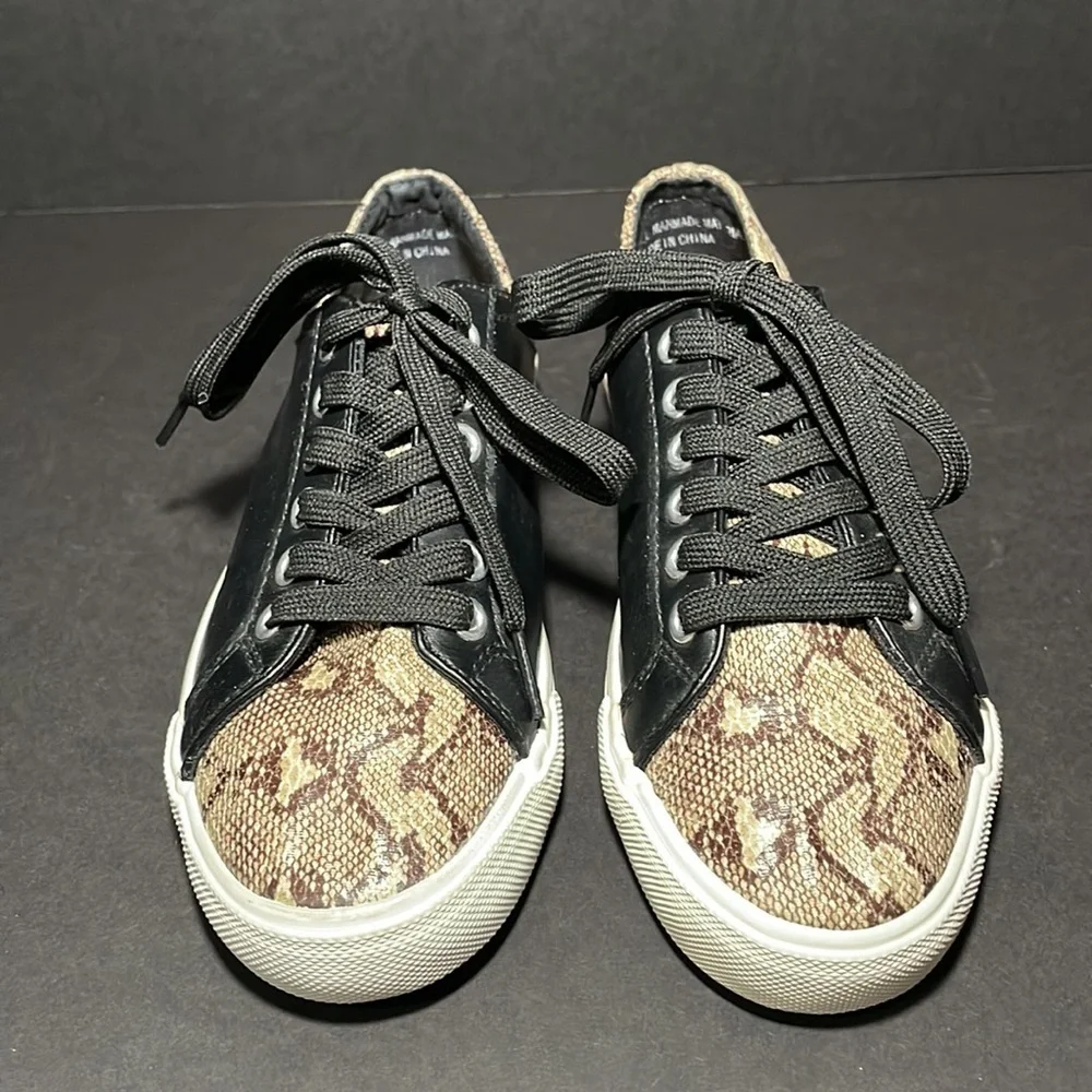 RESTRICTED snakeskin and faux leather casual sneakers in women’s size 6